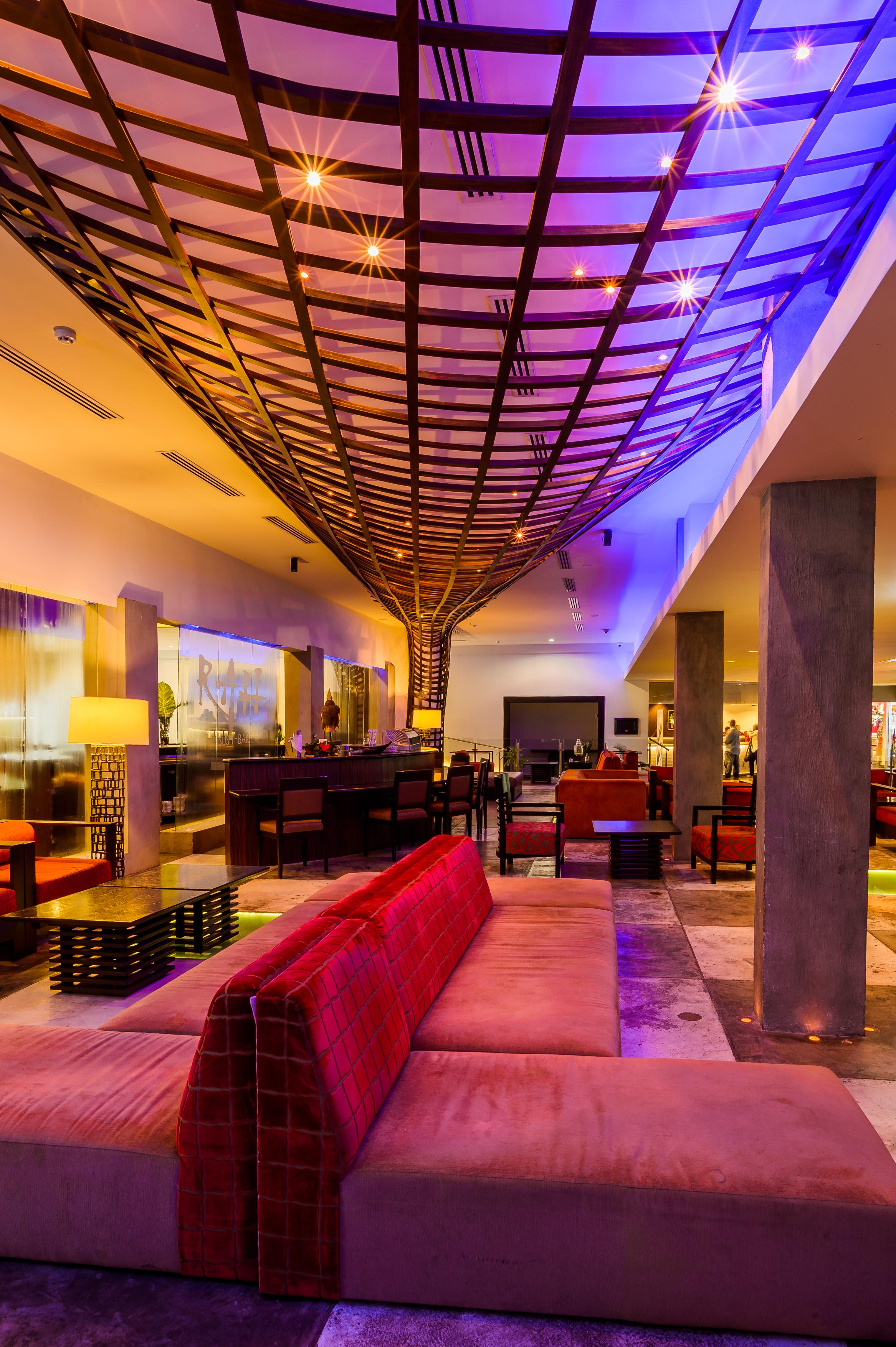 Riande Aeropuerto Hotel Casino Токумен Экстерьер фото